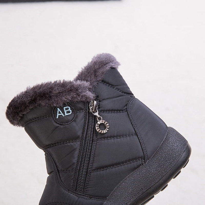 Womens Winter Snow Boots Size 7.5