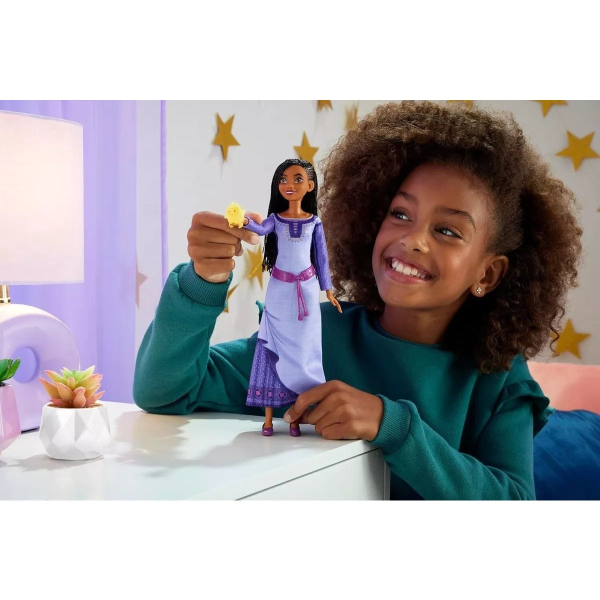 New Disney Wish Movie Asha Of Rosas Doll and Star Figure