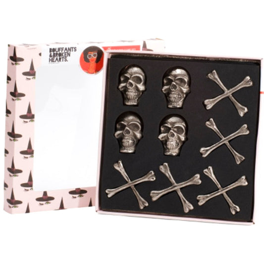 Bouffants Skull and Bones Tic Tac Toe Set All Metal