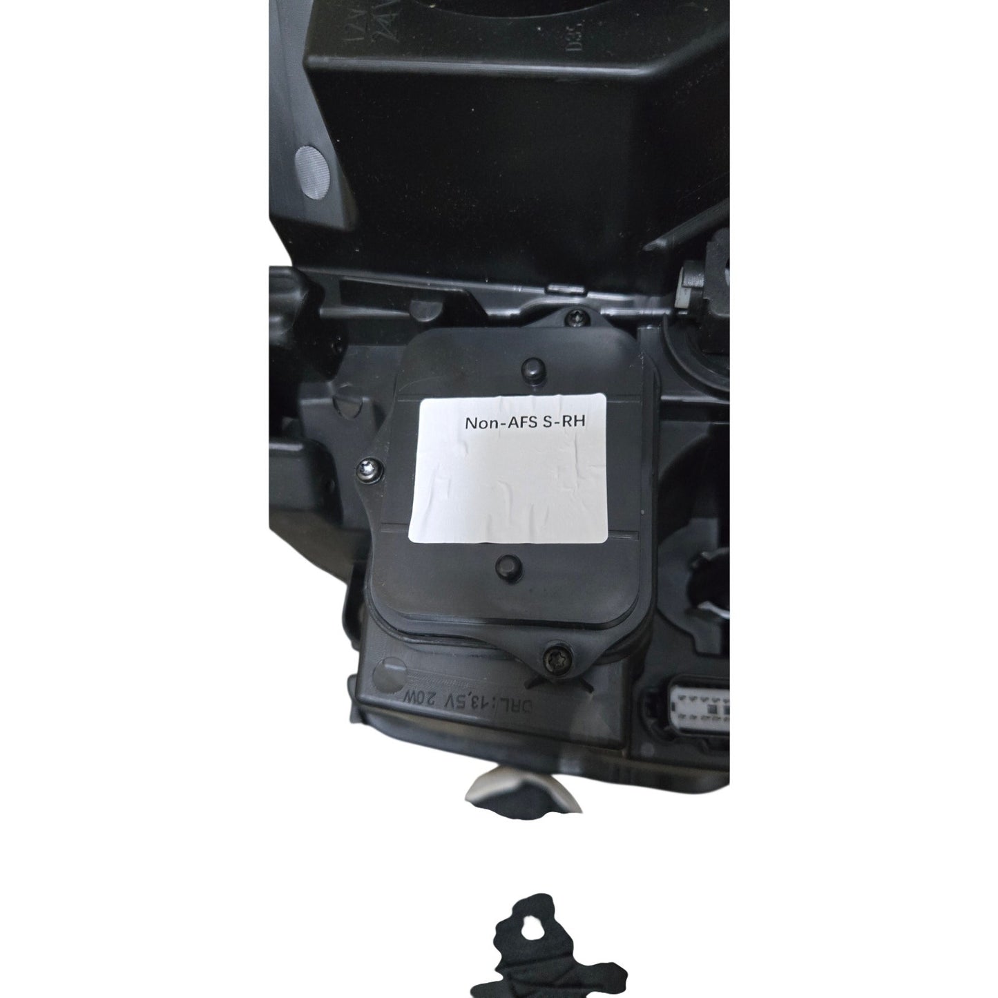 2014-2021 Jeep Grand Cherokee Headlight Replacement (One Headlight)