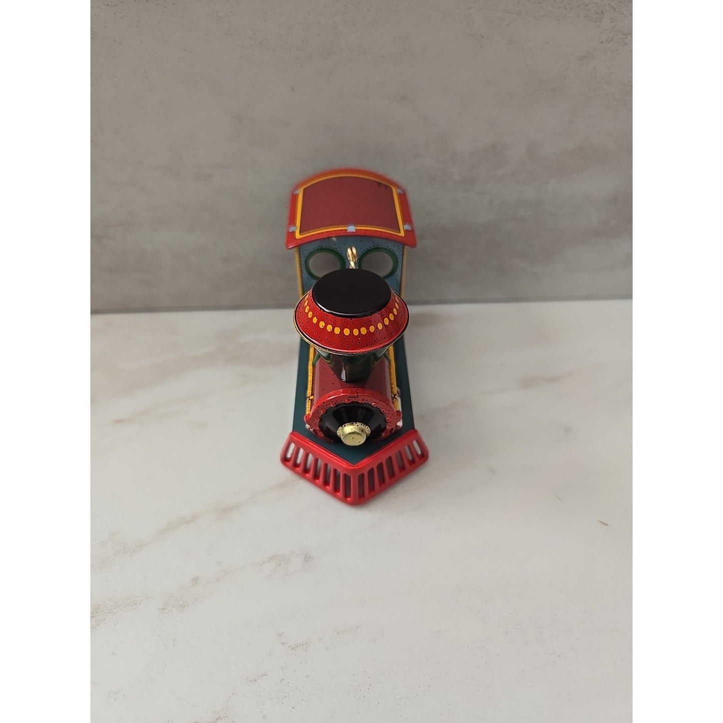 1994 Hallmark Keepsake Ornament - Yuletide Central Locomotive - NEW