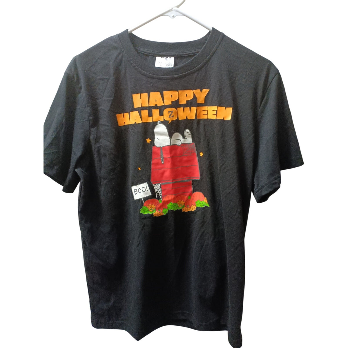 Men's Size M Snoopy Happy Halloween T-shirt