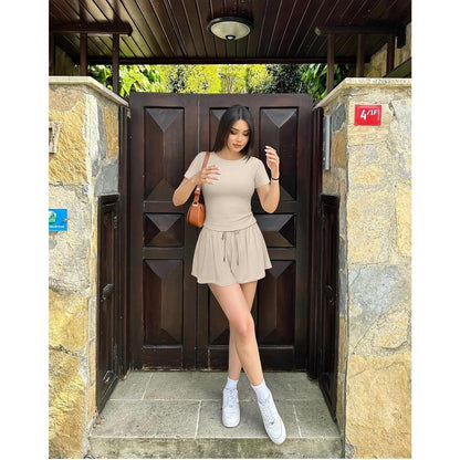 Women's M Medium Two Piece Lounge Set Short Sleeve Top & Wide Leg Shorts