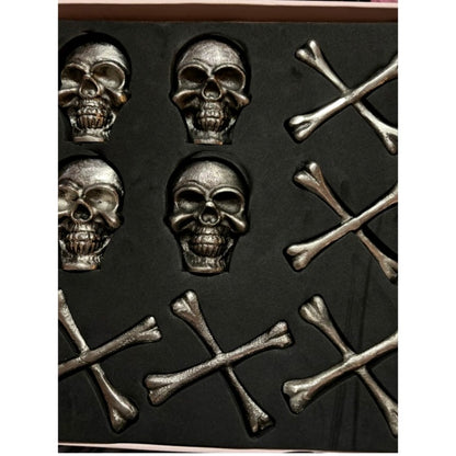 Bouffants Skull and Bones Tic Tac Toe Set All Metal