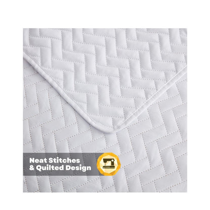 Maple & Stone White Quilt Coverlett Queen Size