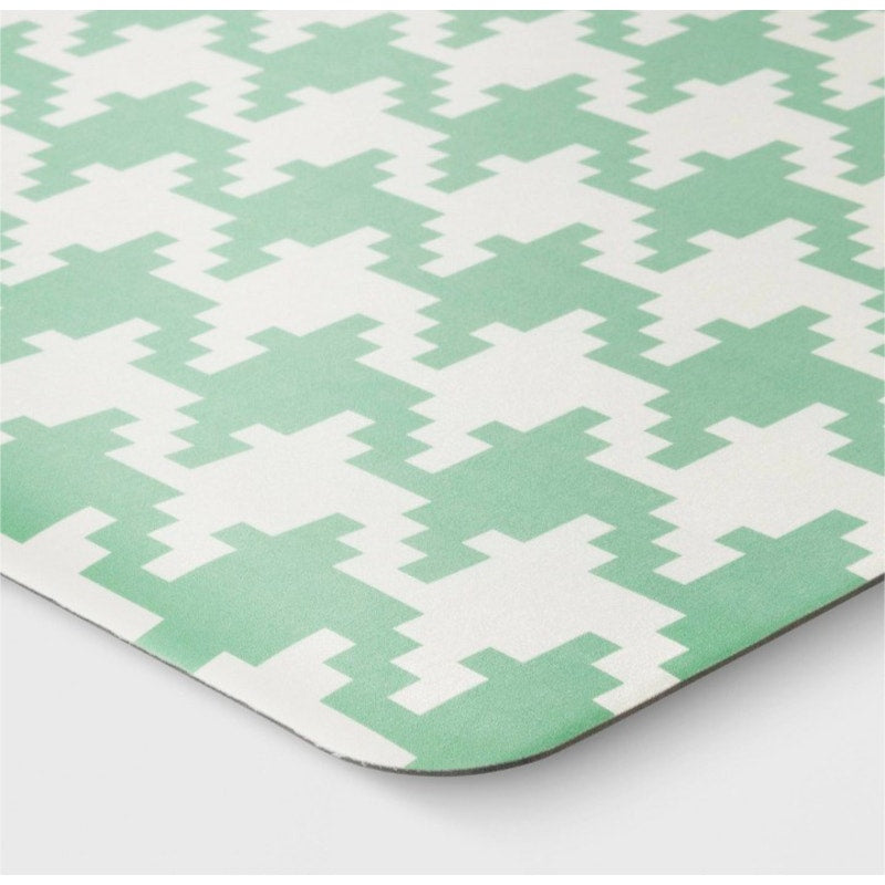 Houndstooth Accent Rug 20 x 34 Non-Slip