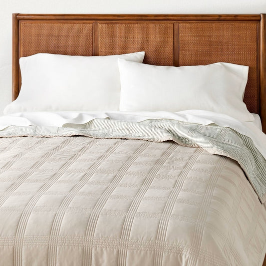 Light Brown Beige Blanket Quilt Coverlet Bedspread Full / Queen