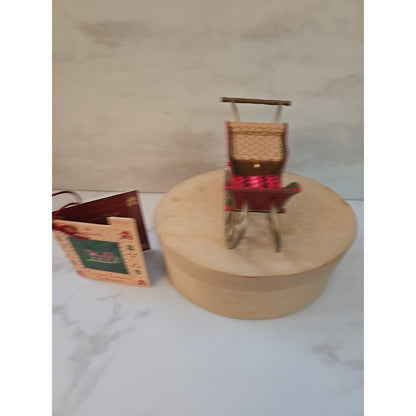 1986 Hallmark Country Sleigh Collectable Ornament