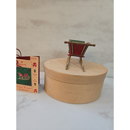 1986 Hallmark Country Sleigh Collectable Ornament