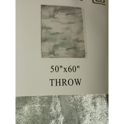 NEW Callisto Home 50" x 60" Multicolor Velvet Plush Throw Blanket Blue/White SOFT